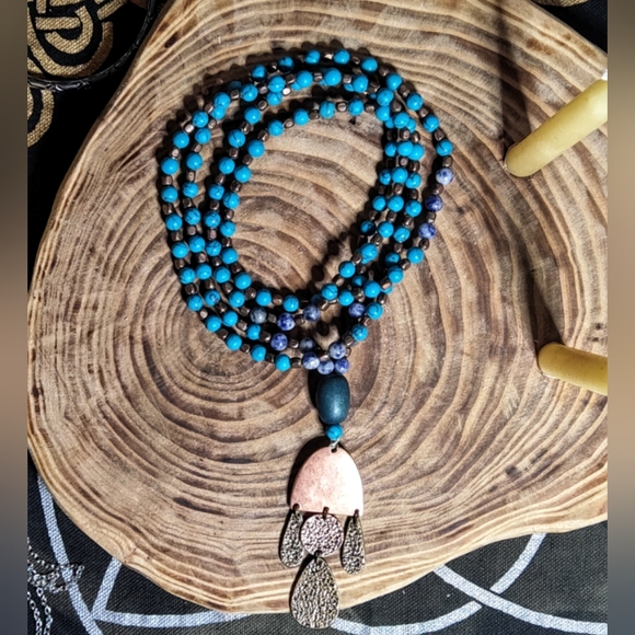 Hand-made Turquoise and Sodalite Stone Unisex Mala - Picture 2 of 2